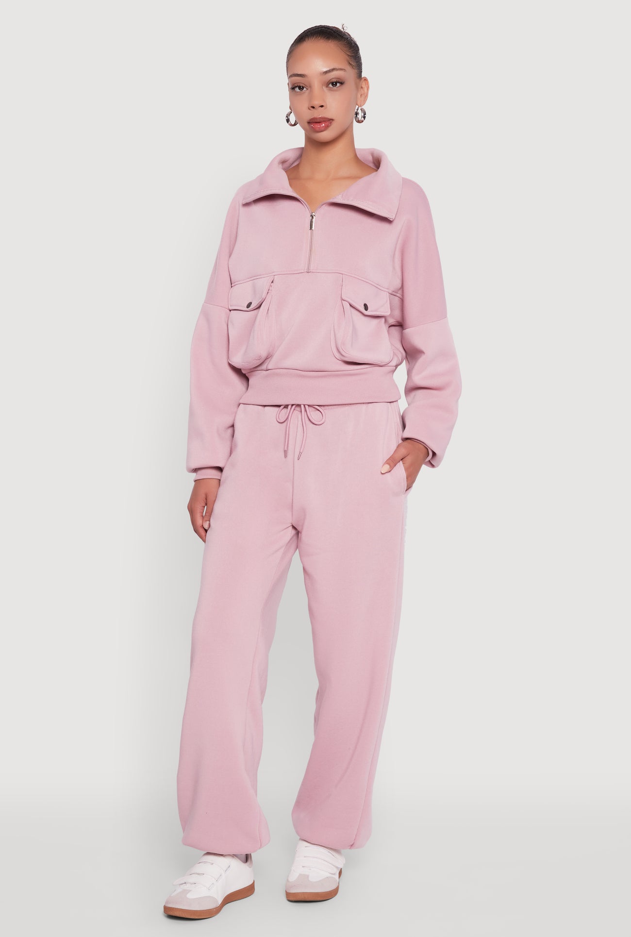 3056056723966054_002