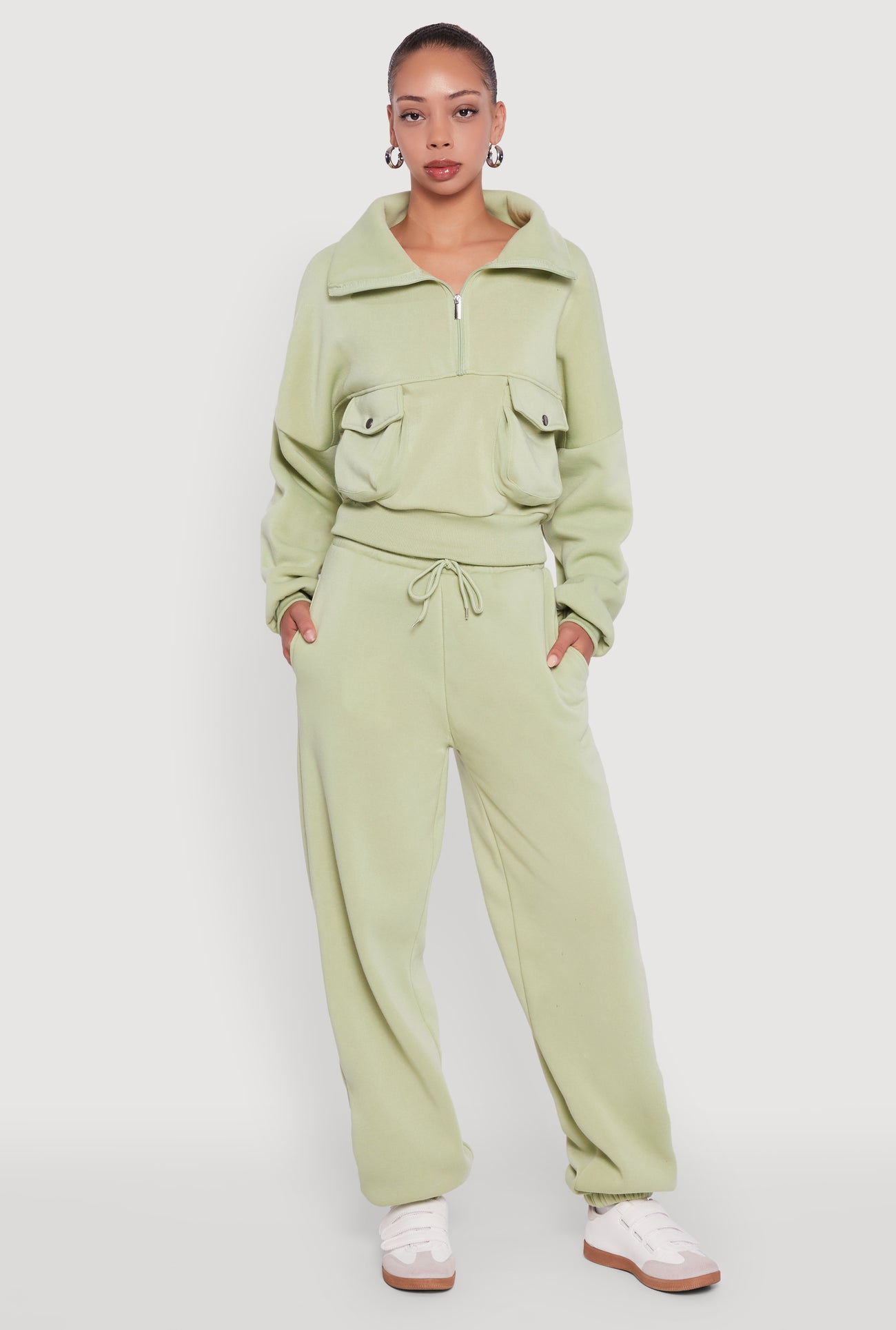 3056056723967034_001