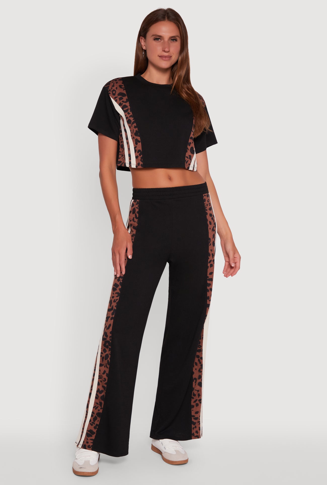 3056058751434001_002