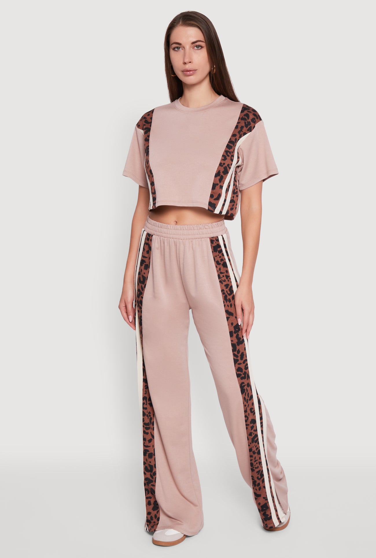 3056058751434405_002