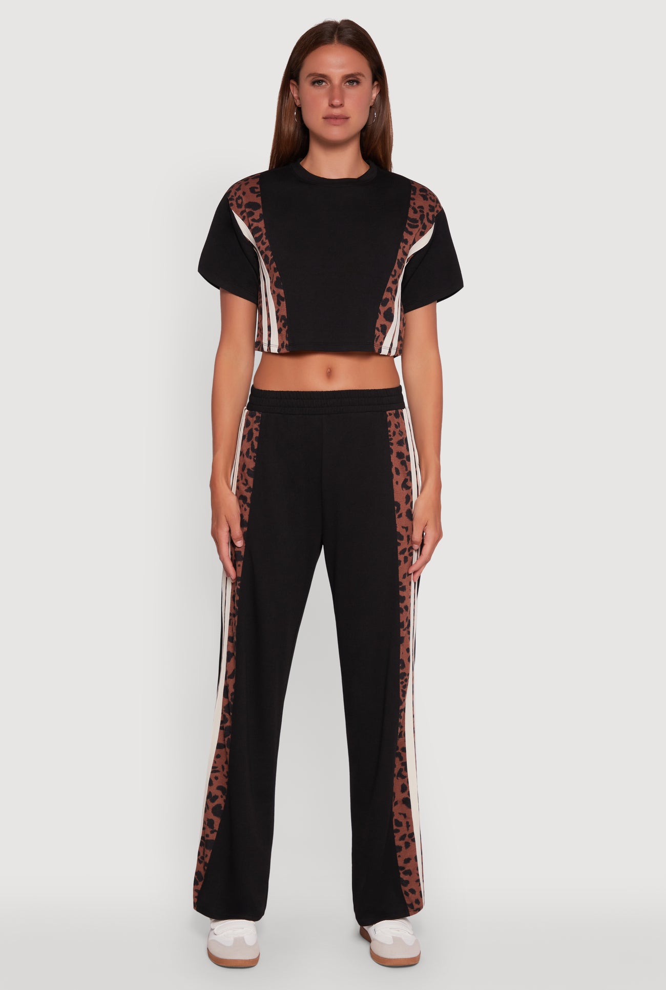 3056058751435001_002