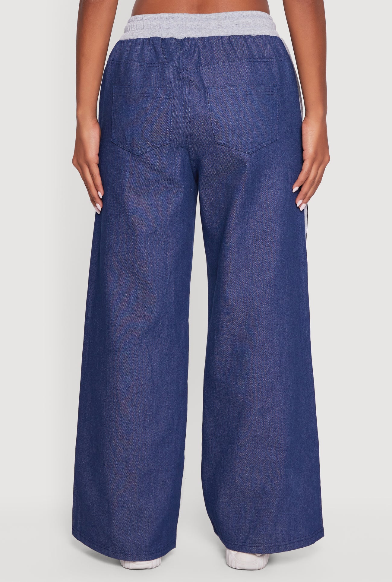 3056063403145004_005