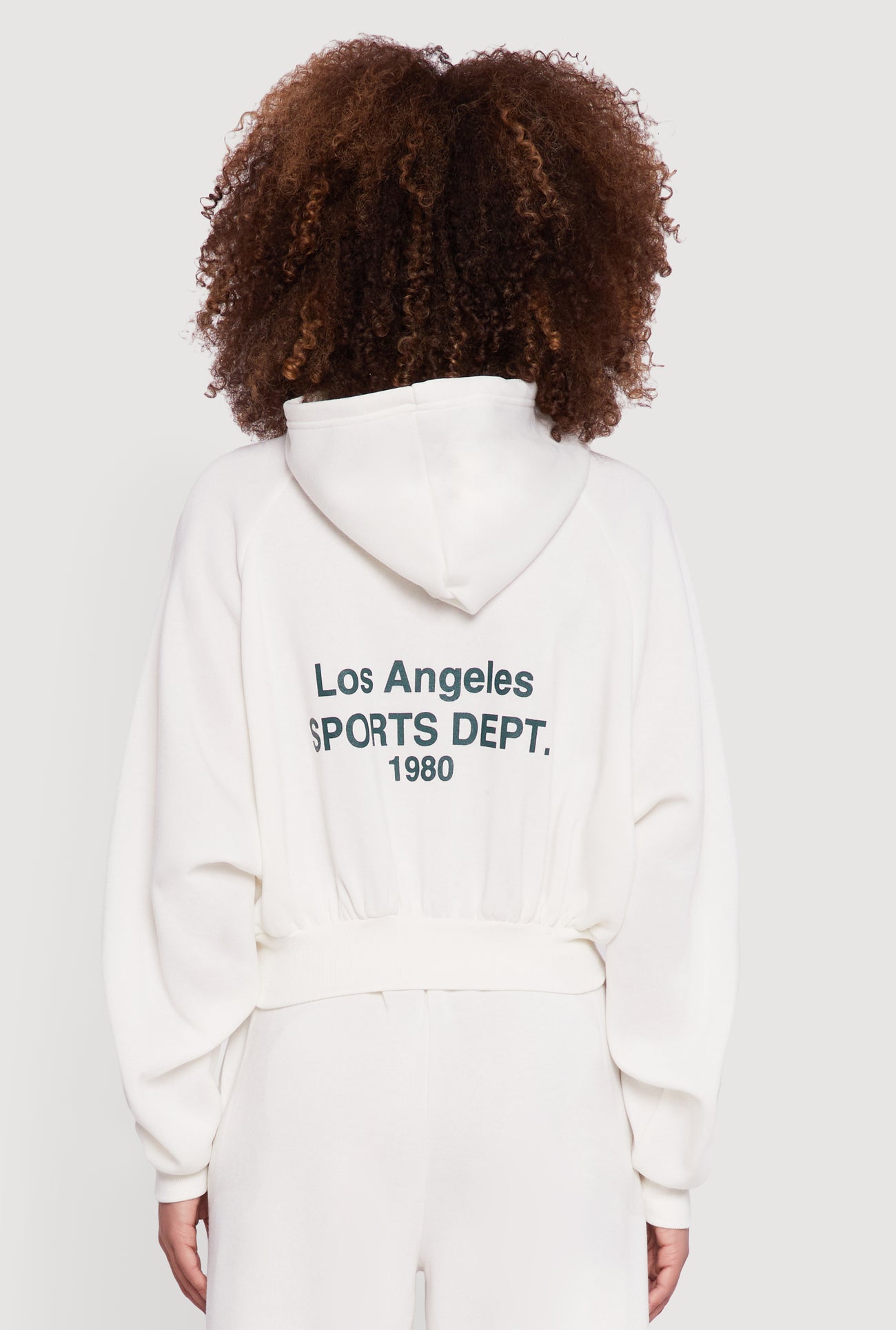 3056072295052011_006