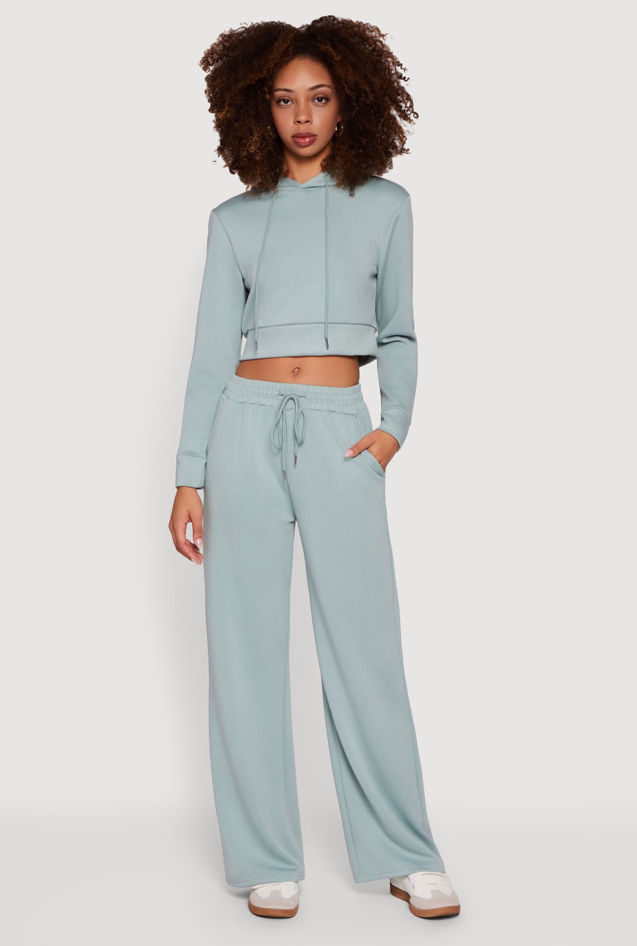 3056077664006036_002