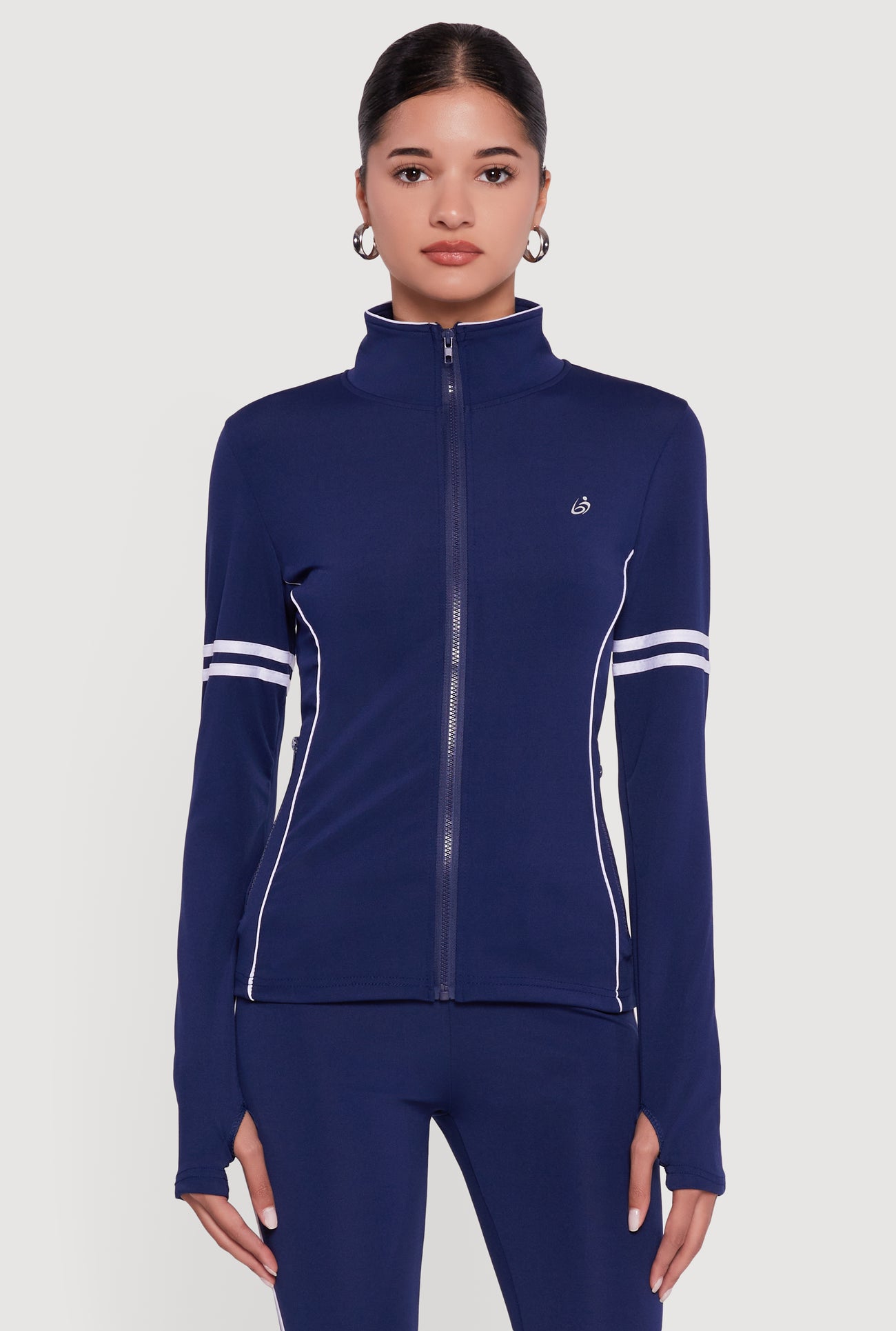 3058038342870041_001