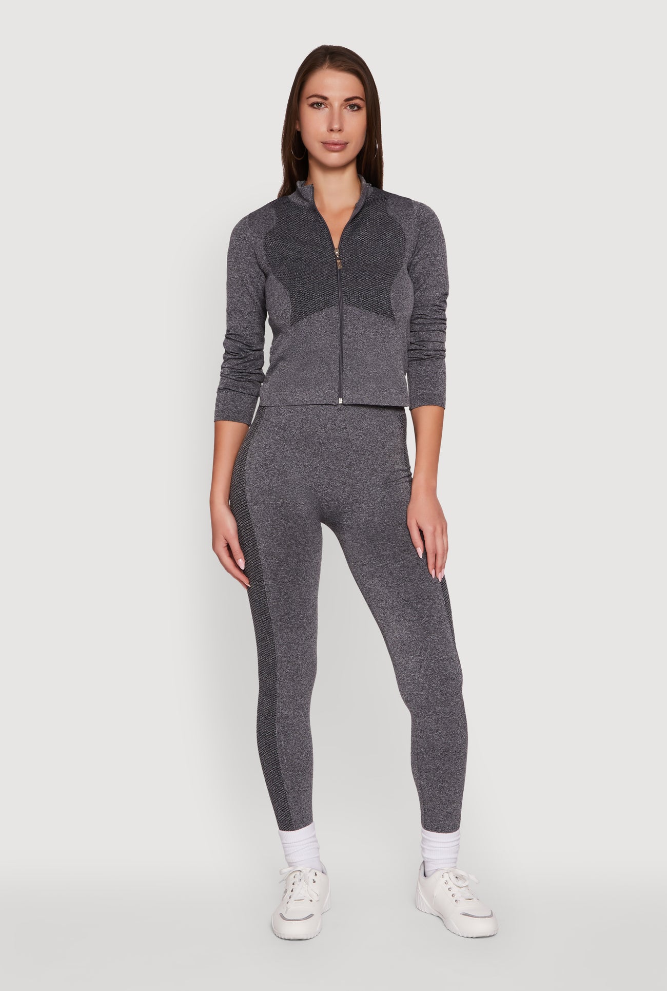 3058058755172003_003