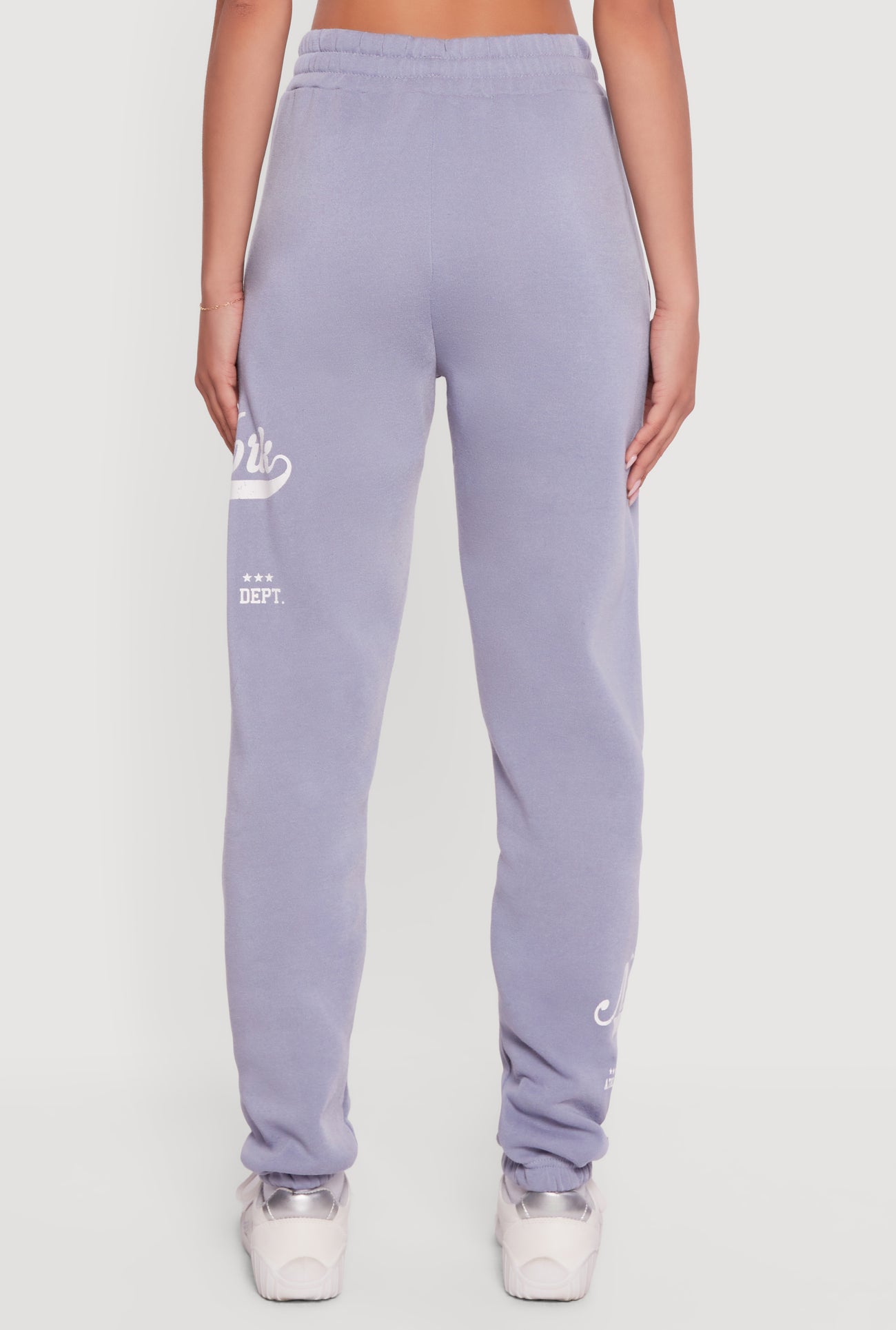 3061062708183105_006