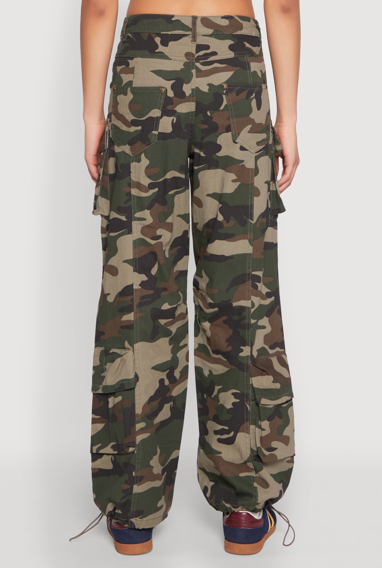 3074056573117032_006