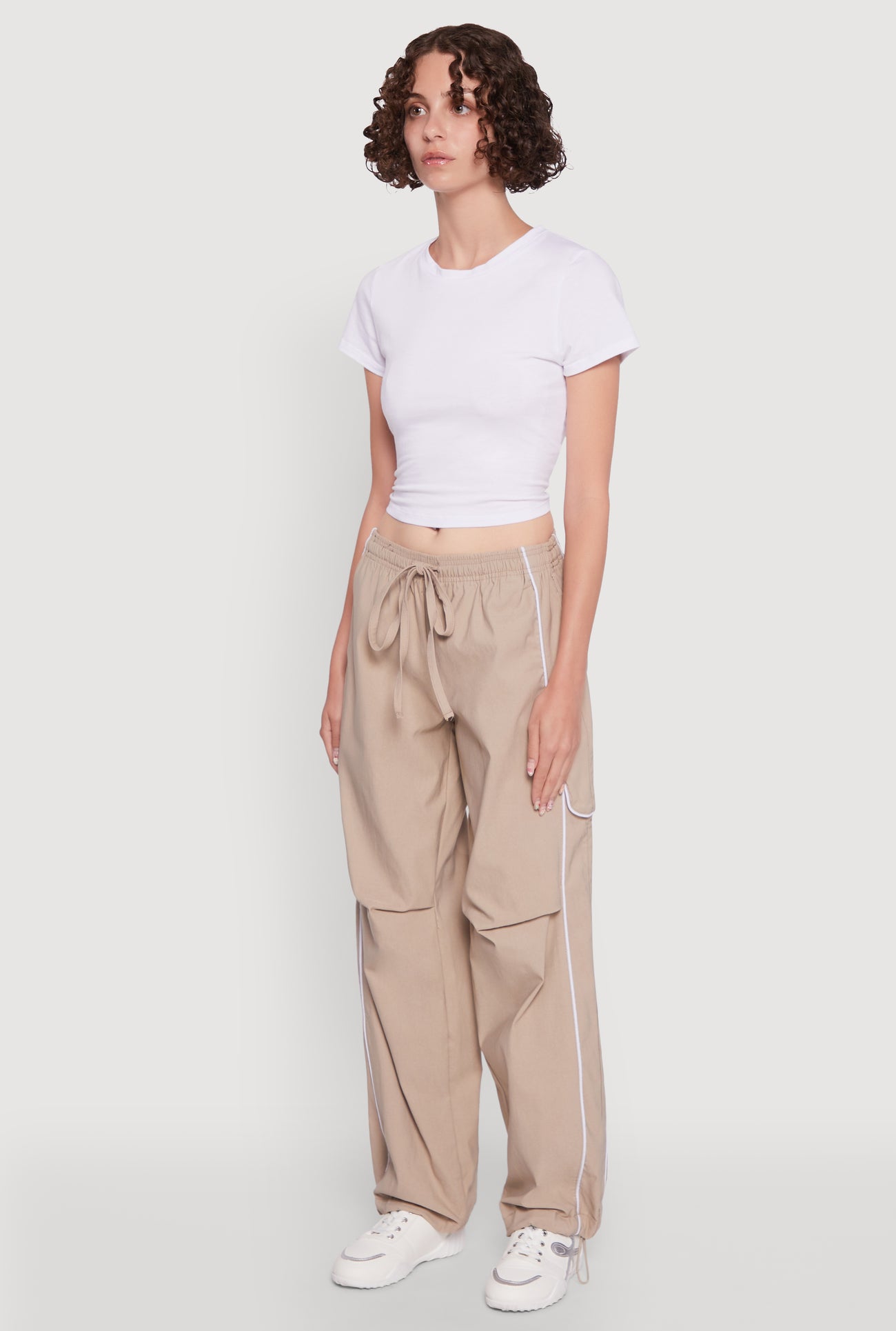 3074056578979024_003