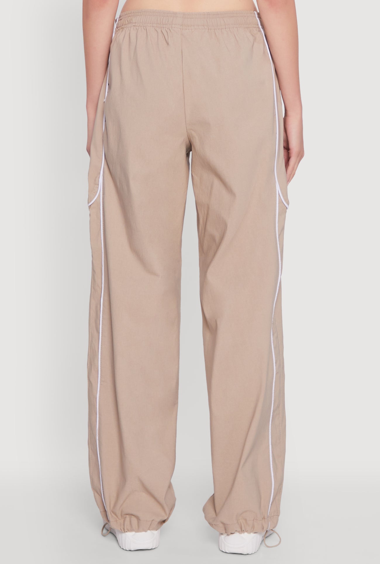 3074056578979024_006