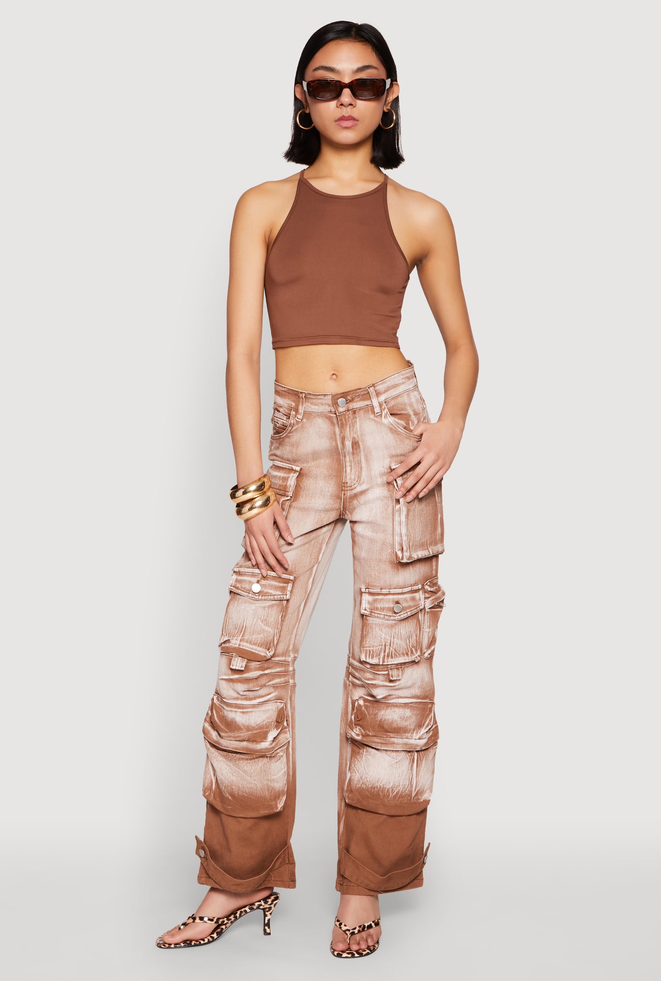 3074064720310405_001