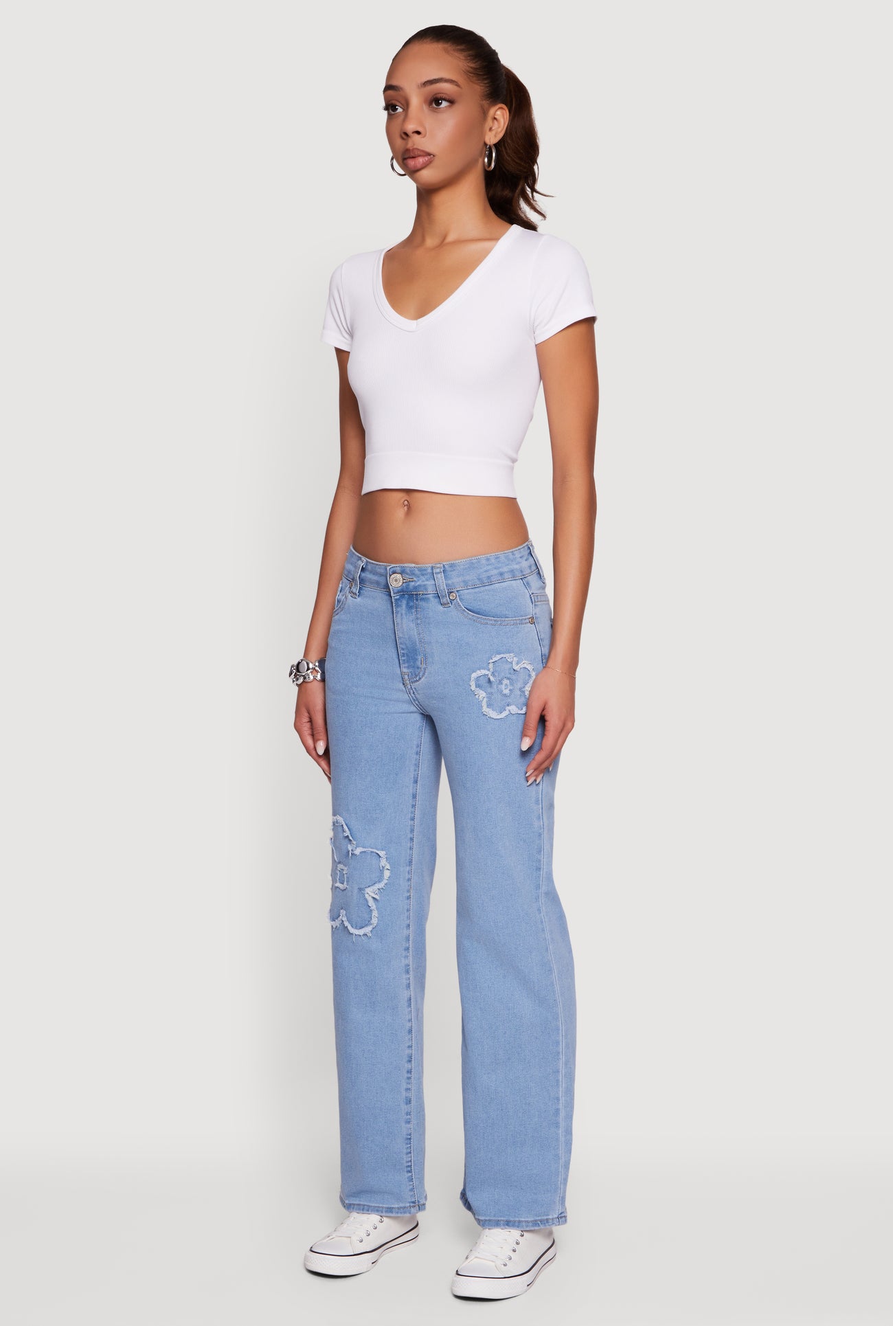 3074065301428404_003