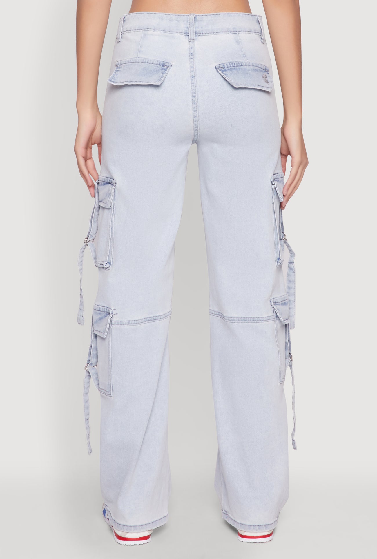 3074065304450402_006