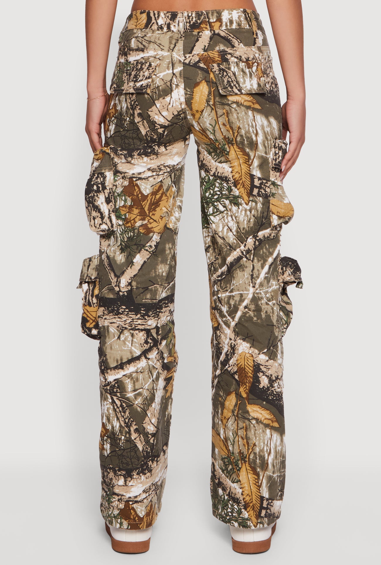 3074065306994030_006