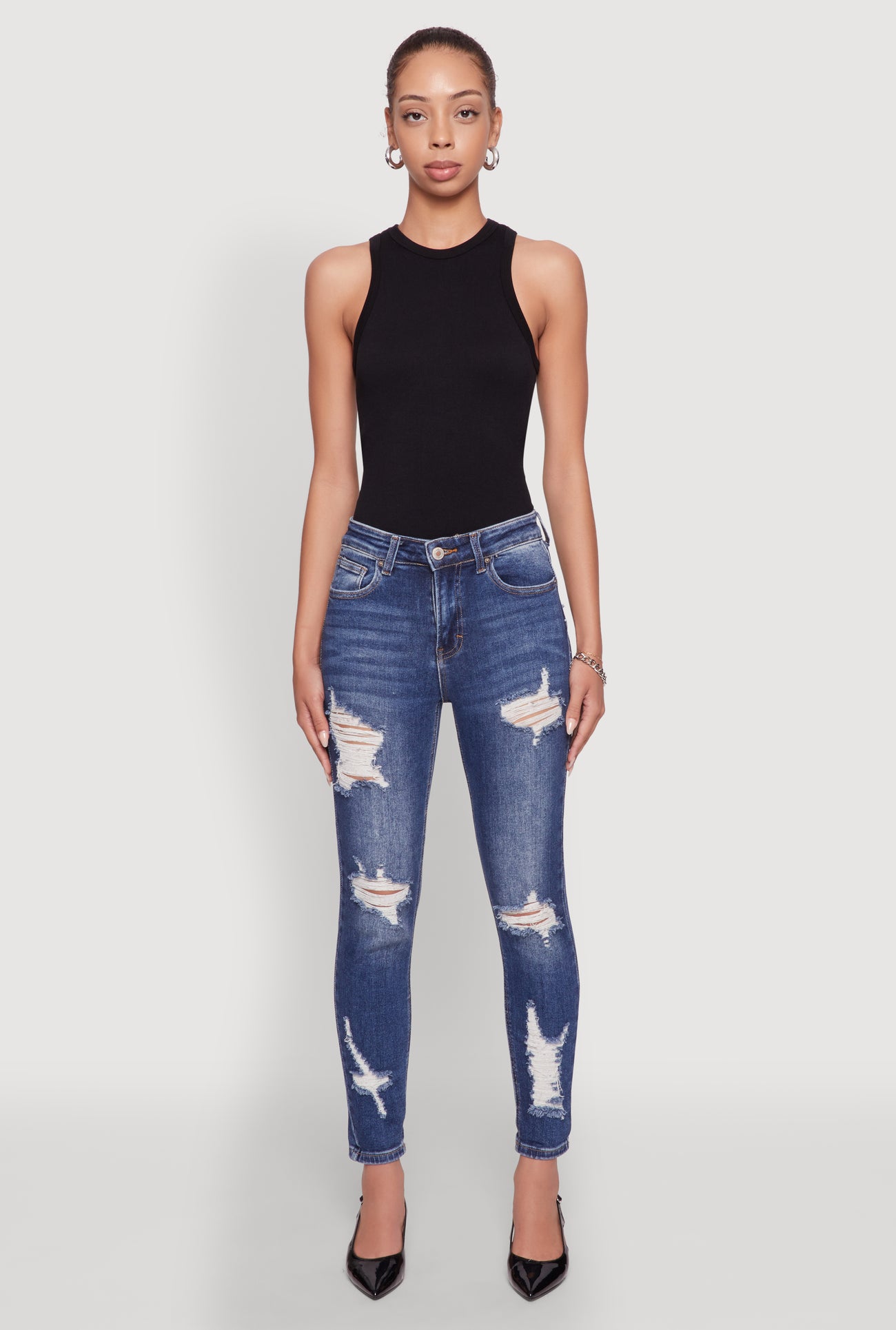 3074071610205408_002