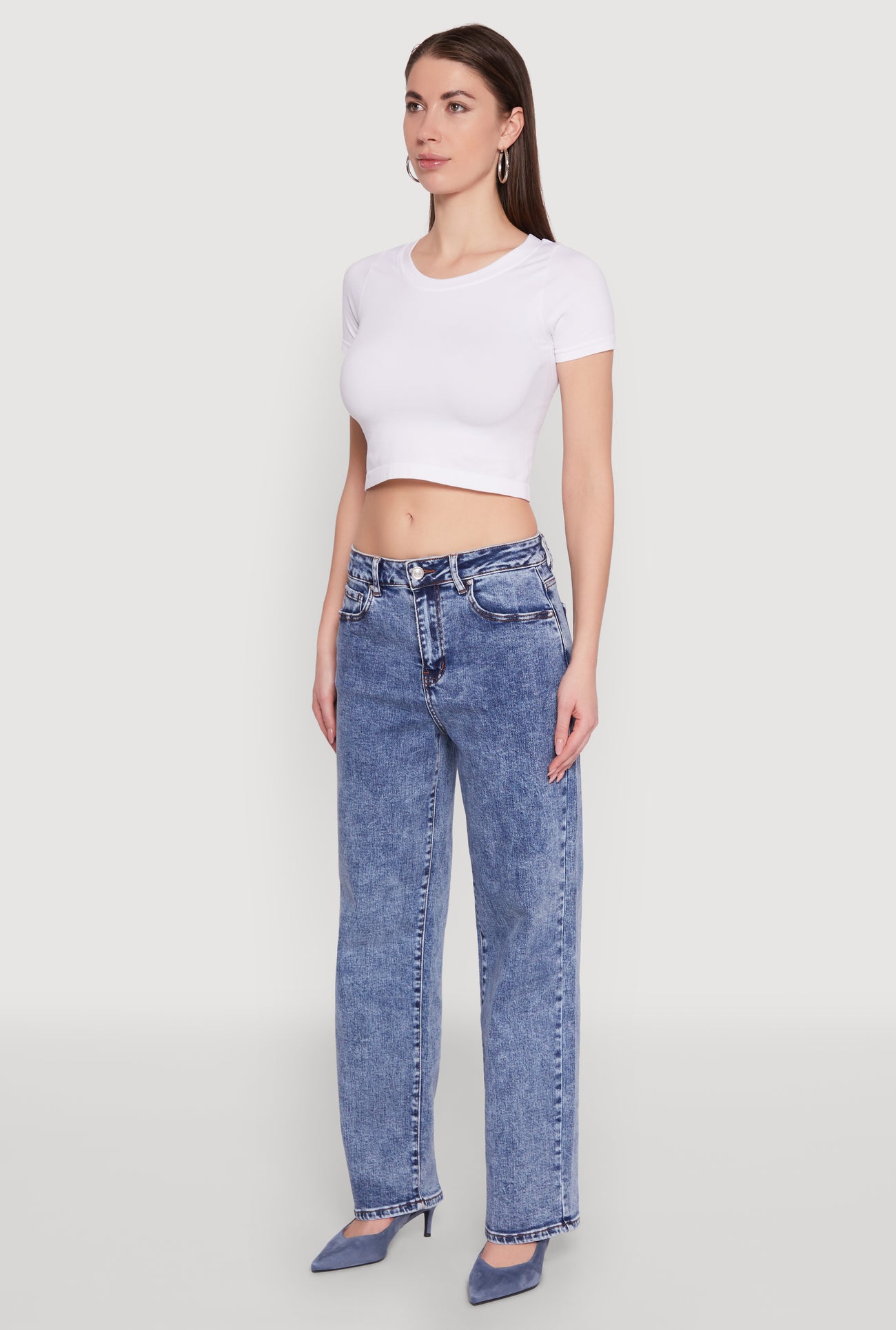 3074071610377408_003