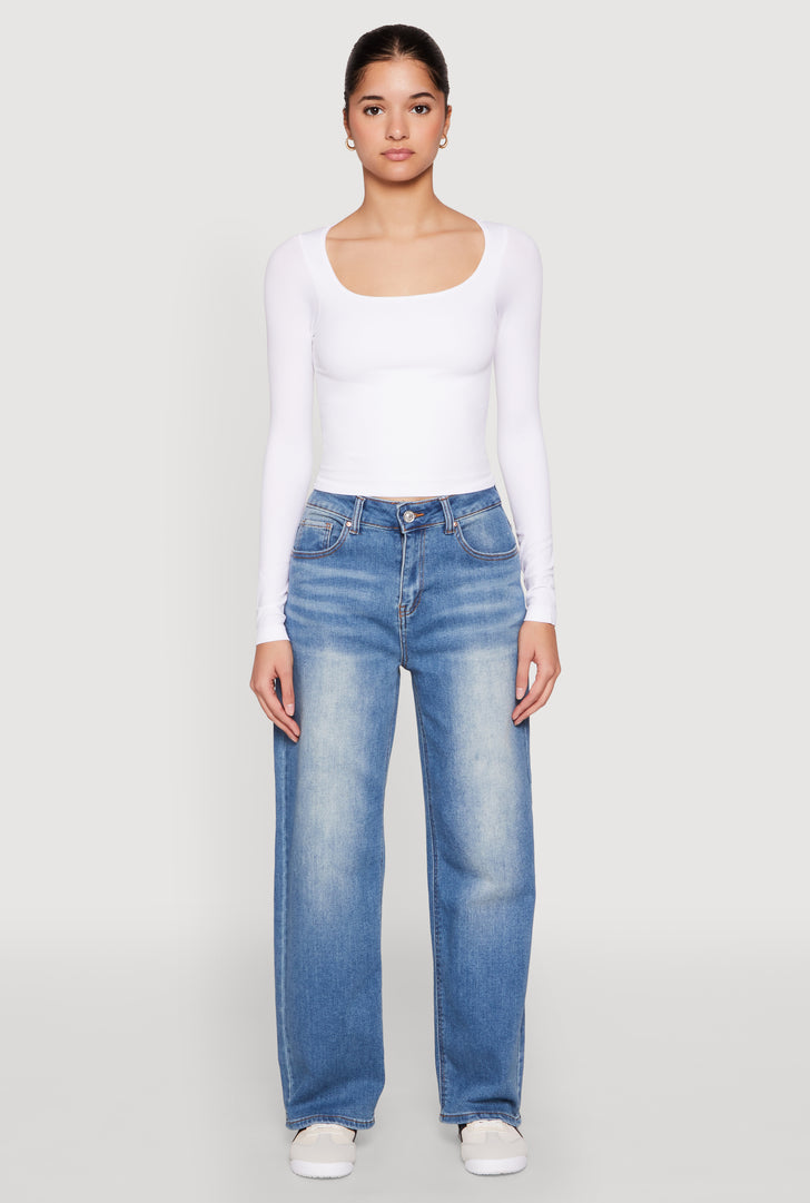 3074071610379404_002