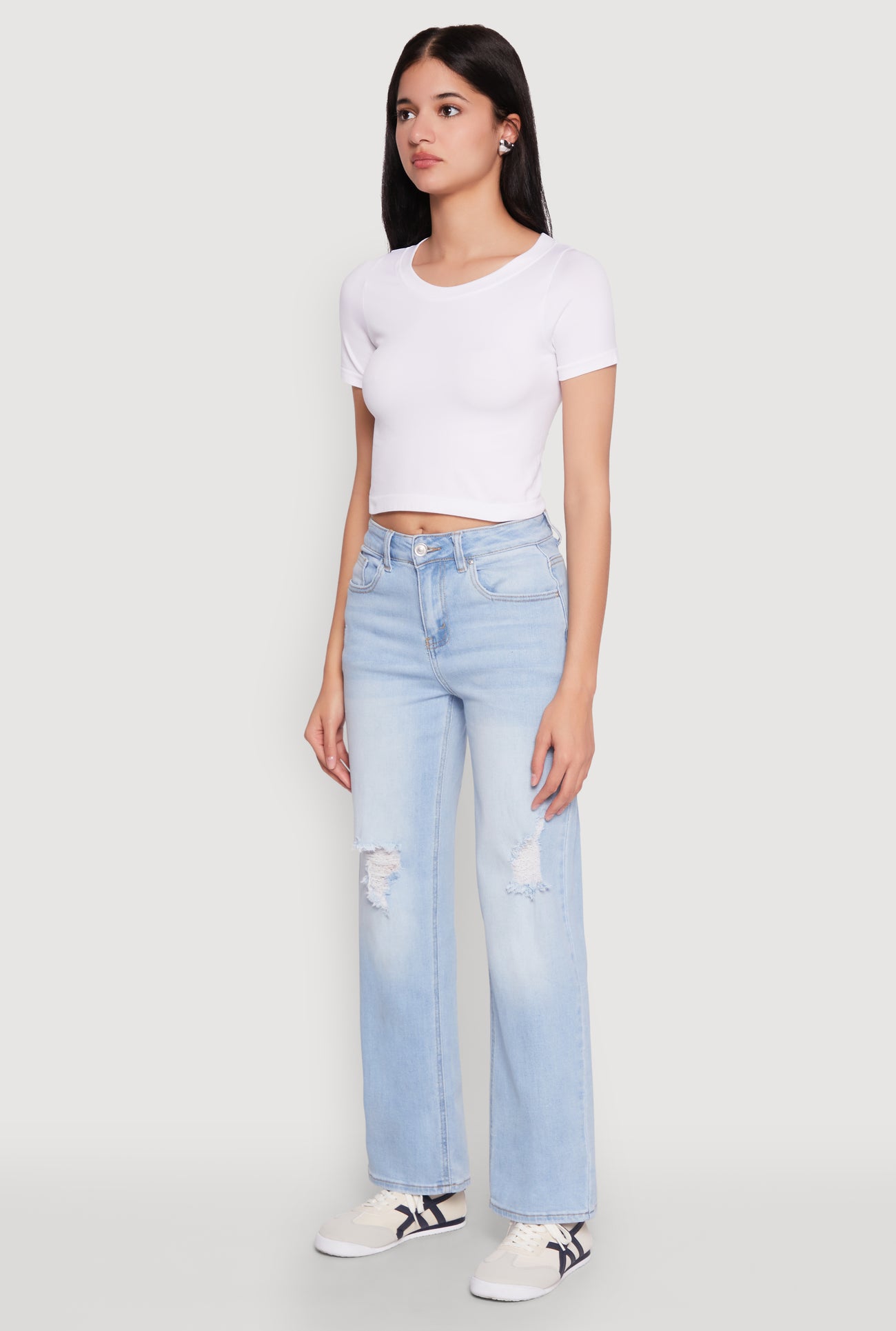 3074071610381402_003