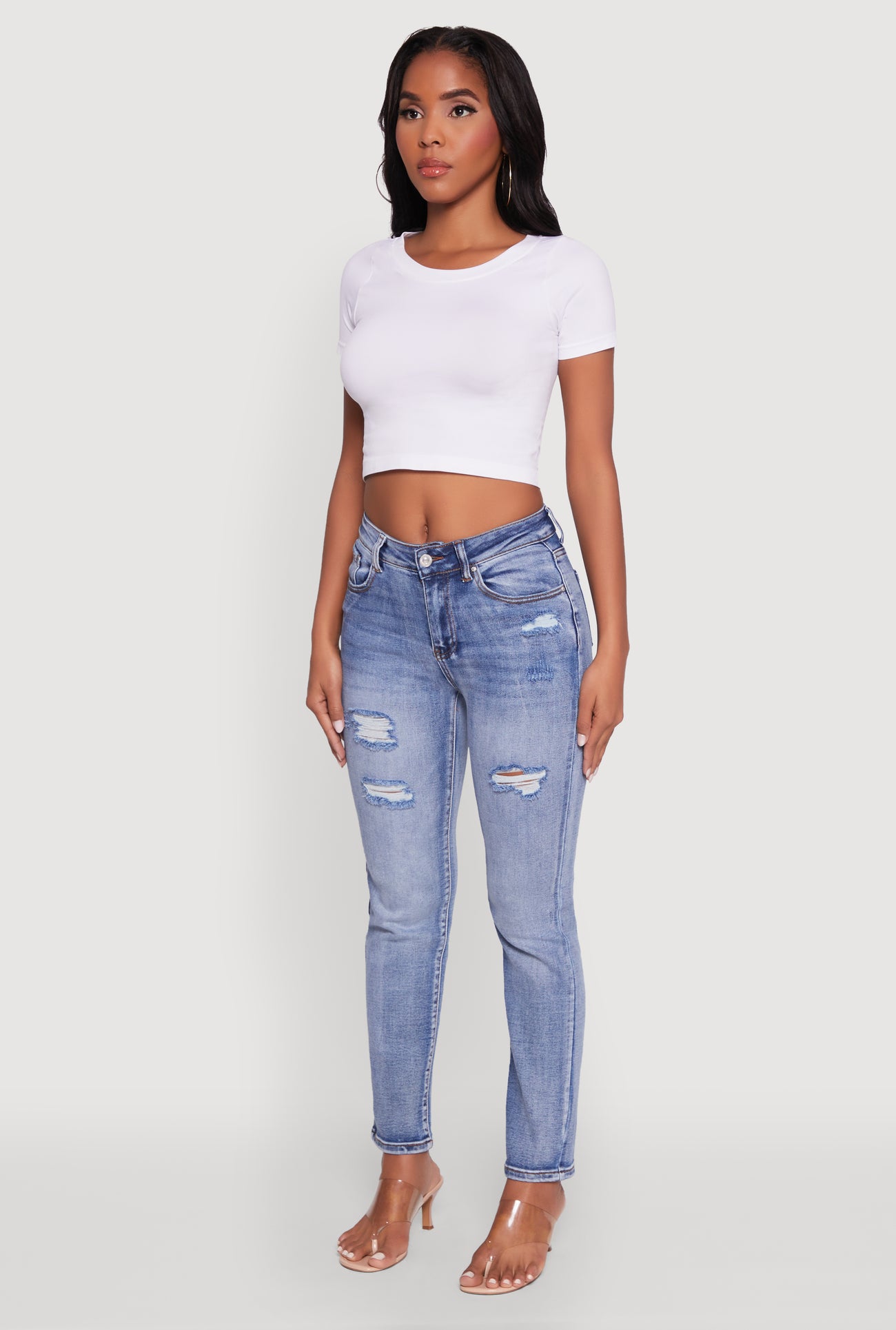 3074071610382404_003