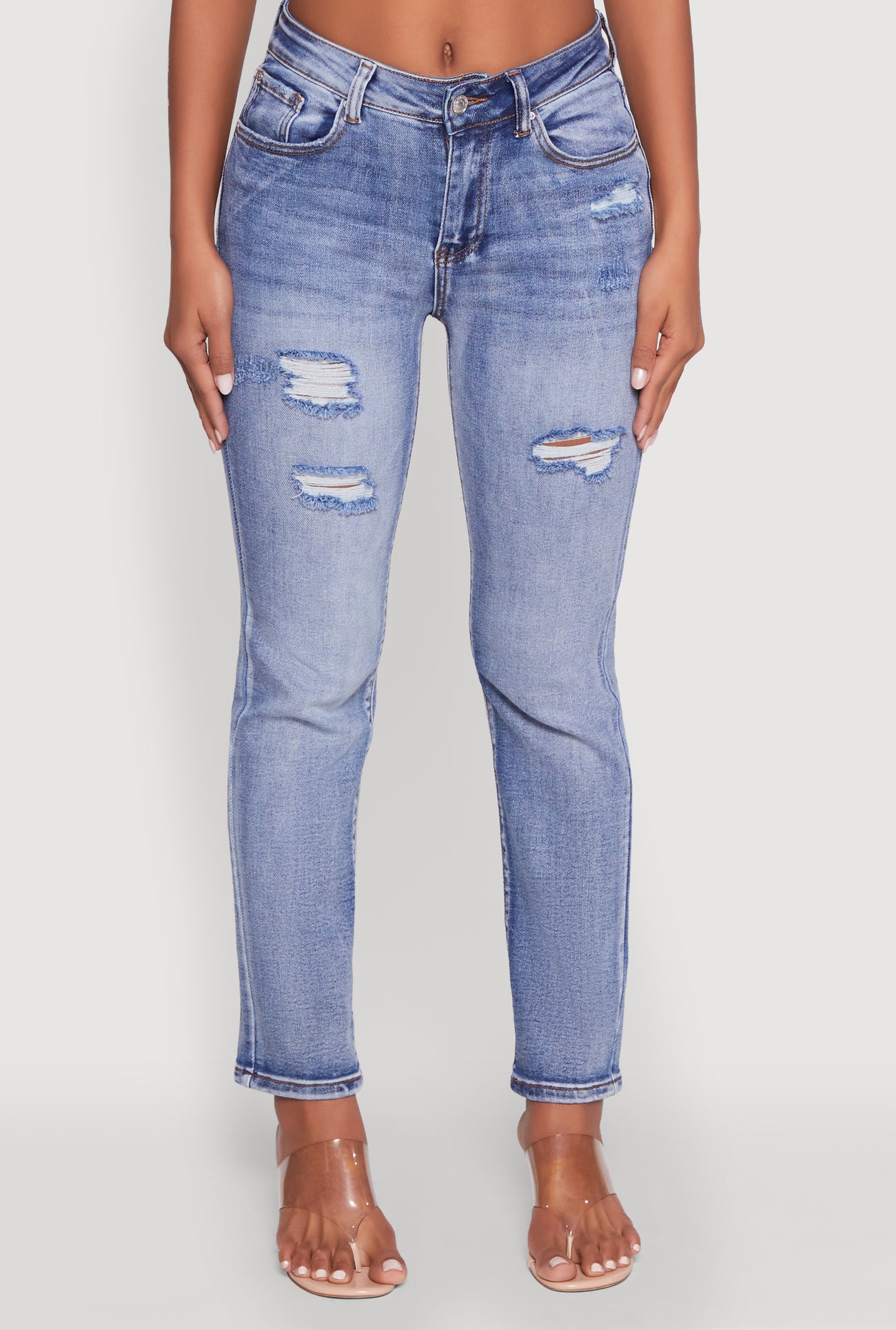 3074071610382404_005