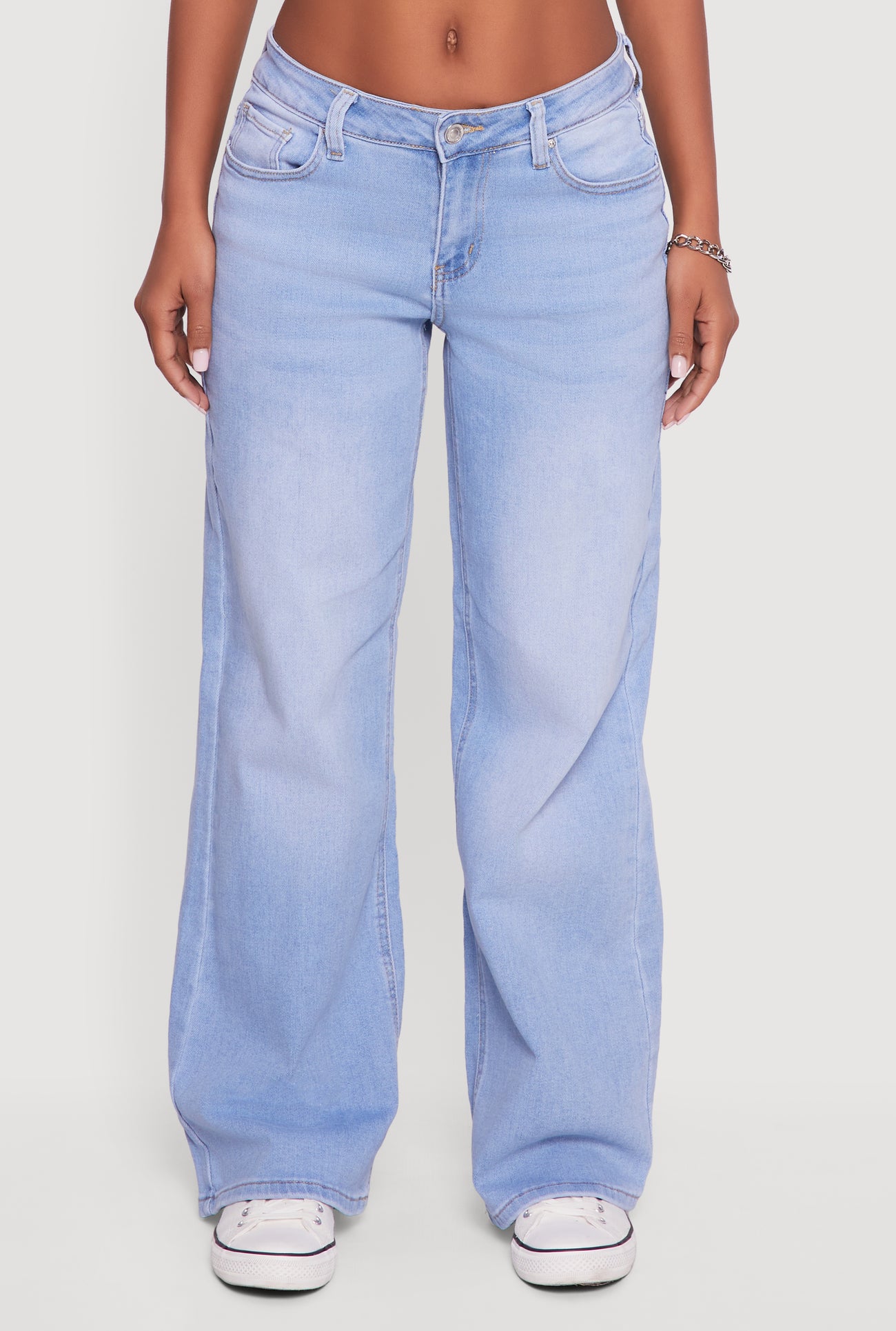 3074071610403402_005