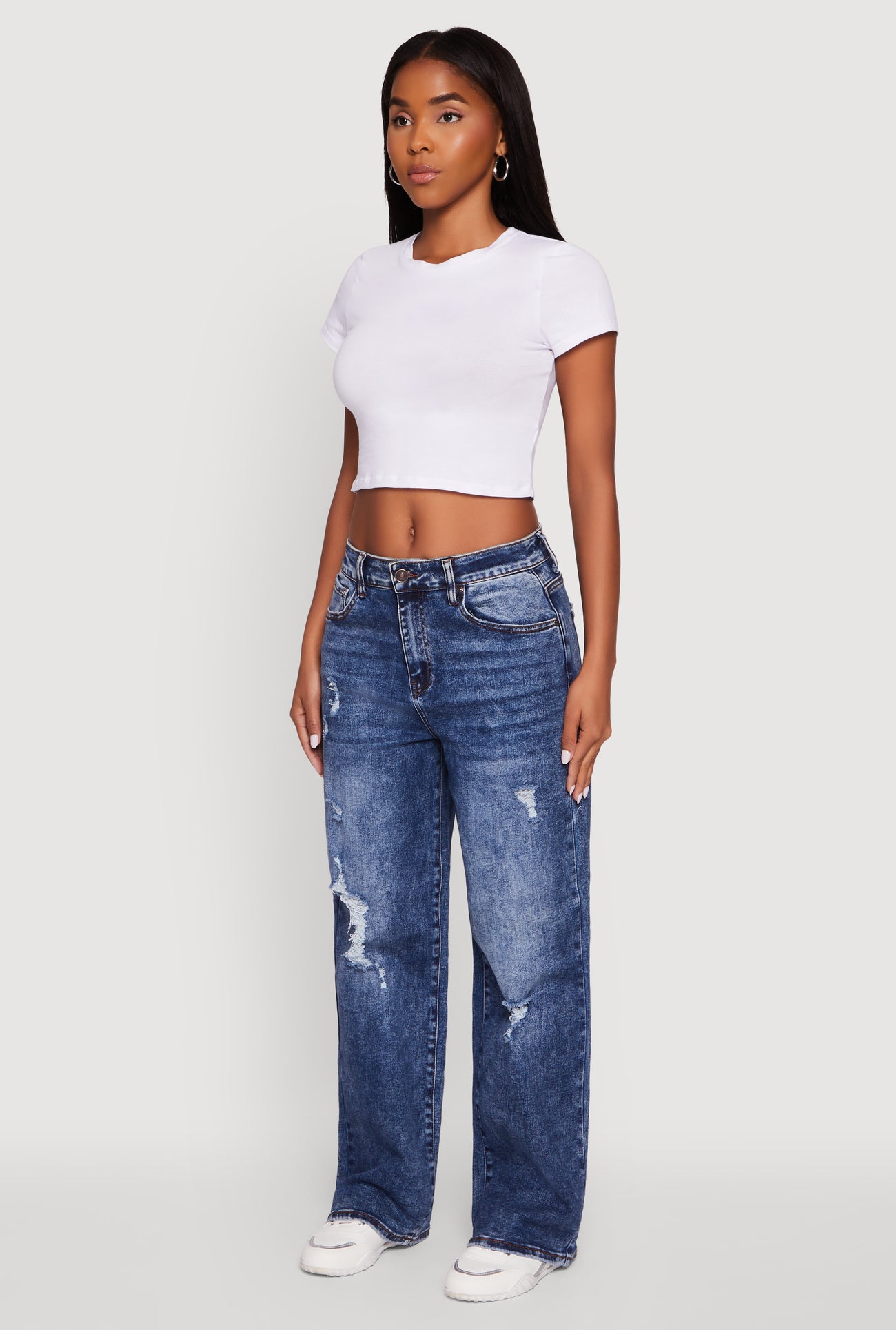 3074071610410408_003