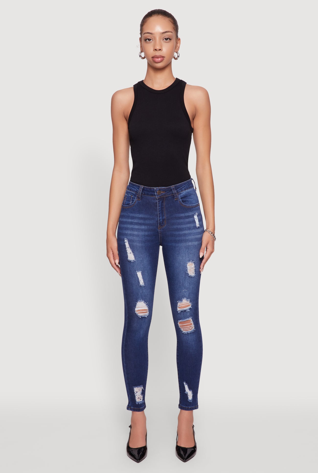 3074071612174408_002