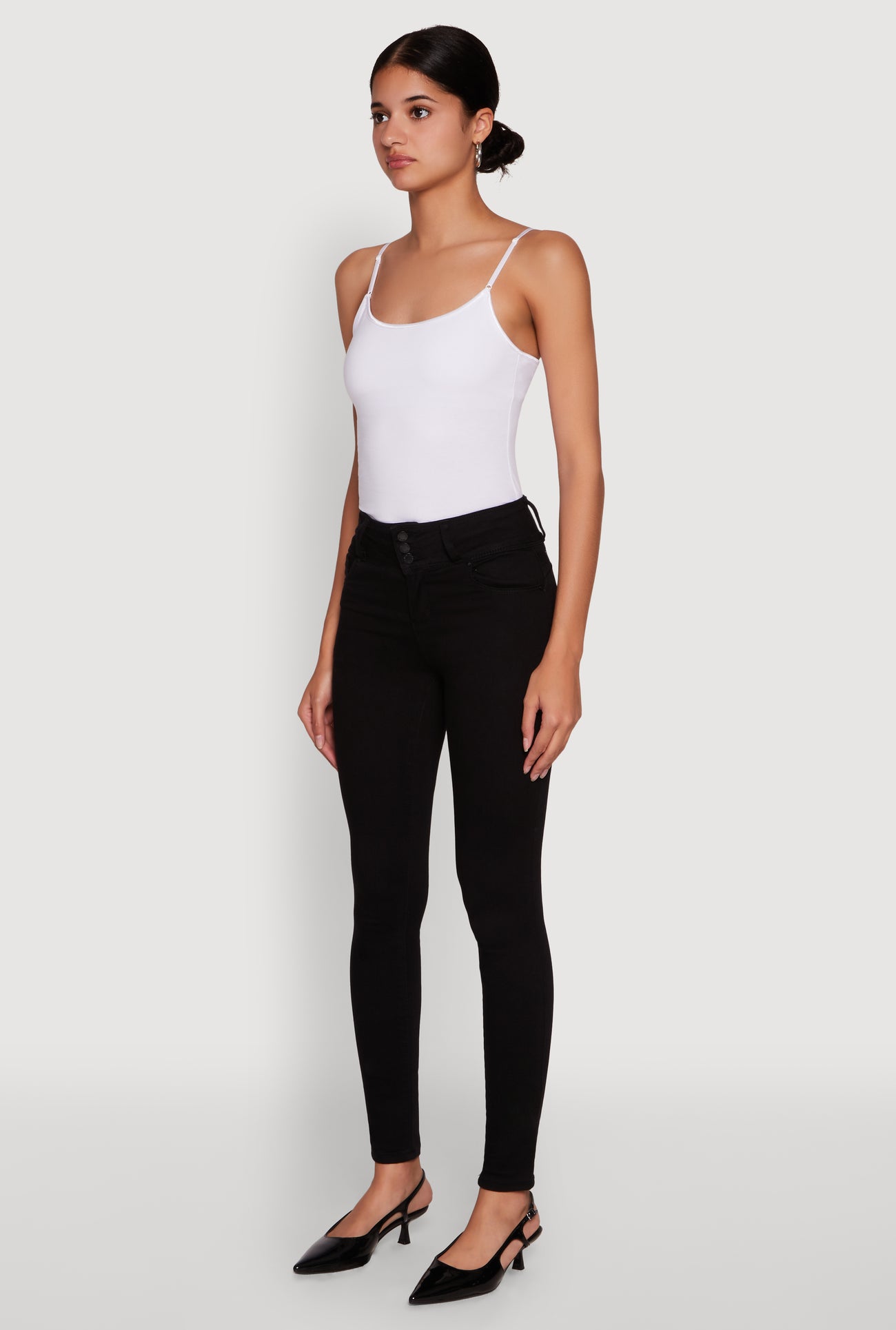 3074071614003001_003