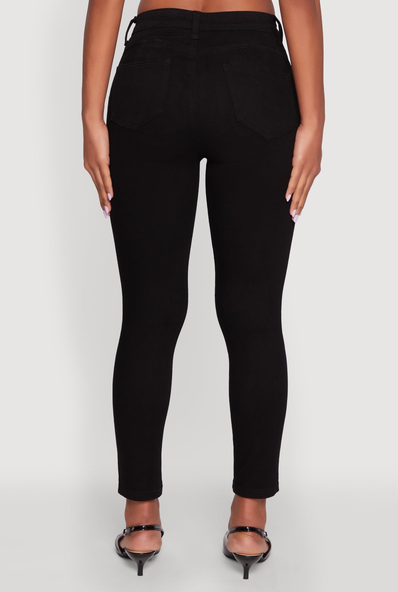 3074071619080001_006