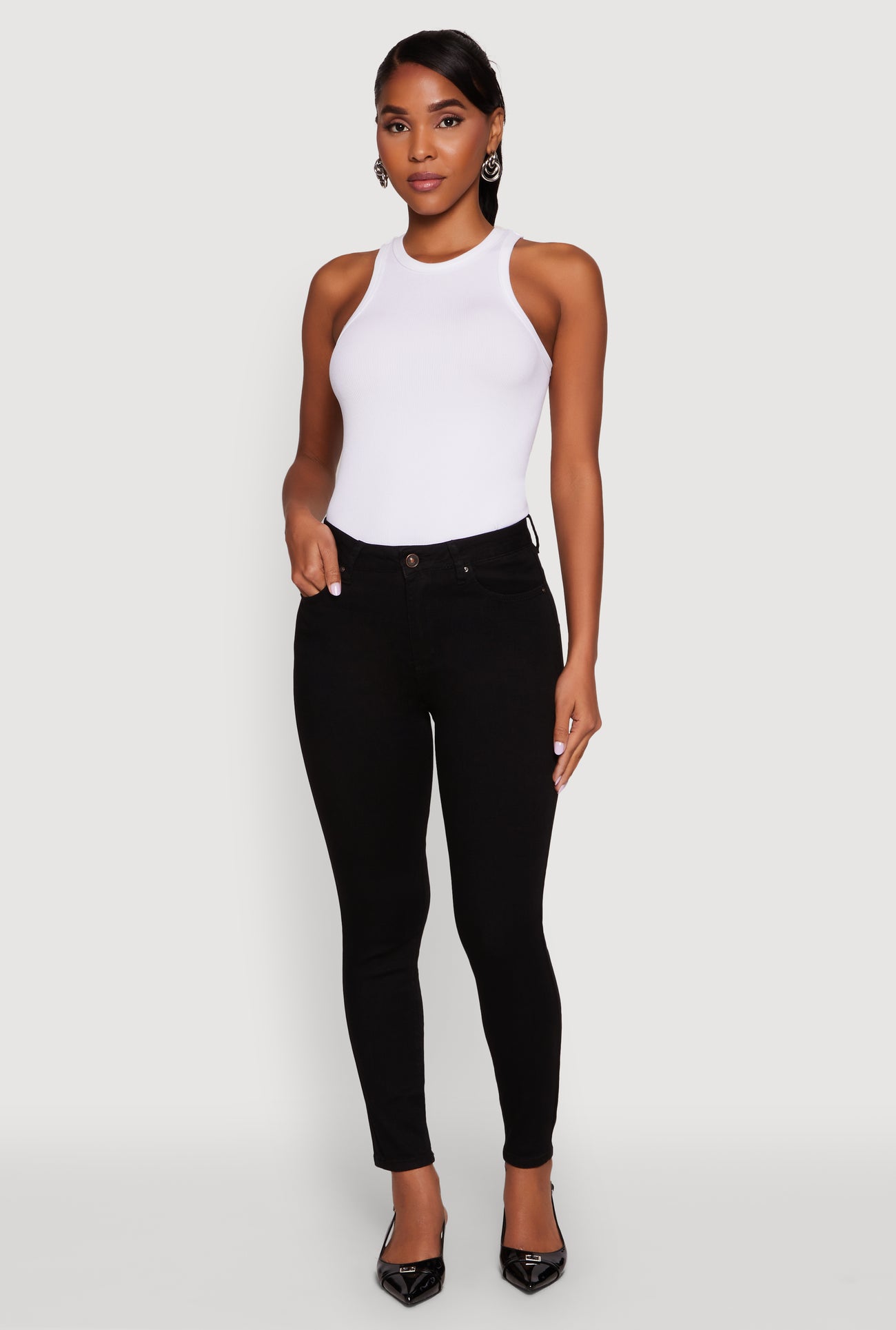 3074071619304001_002