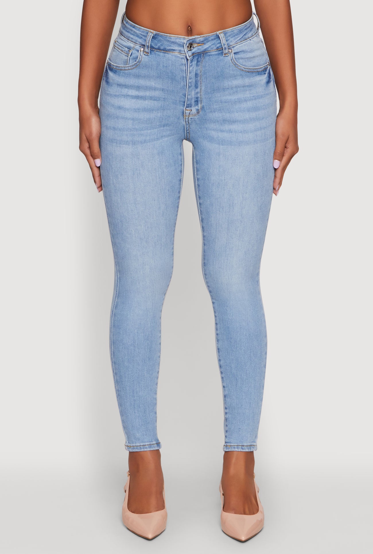 3074071619900402_005