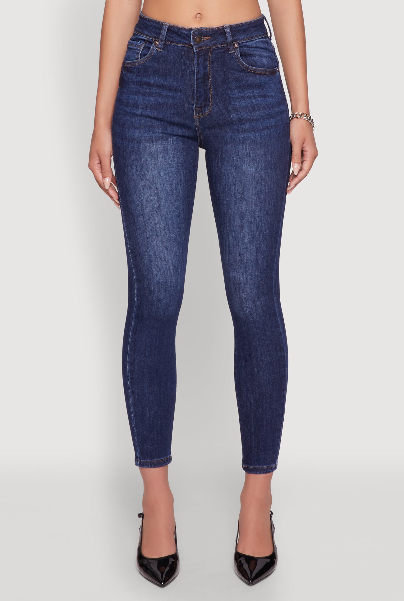 3074071619900408_005