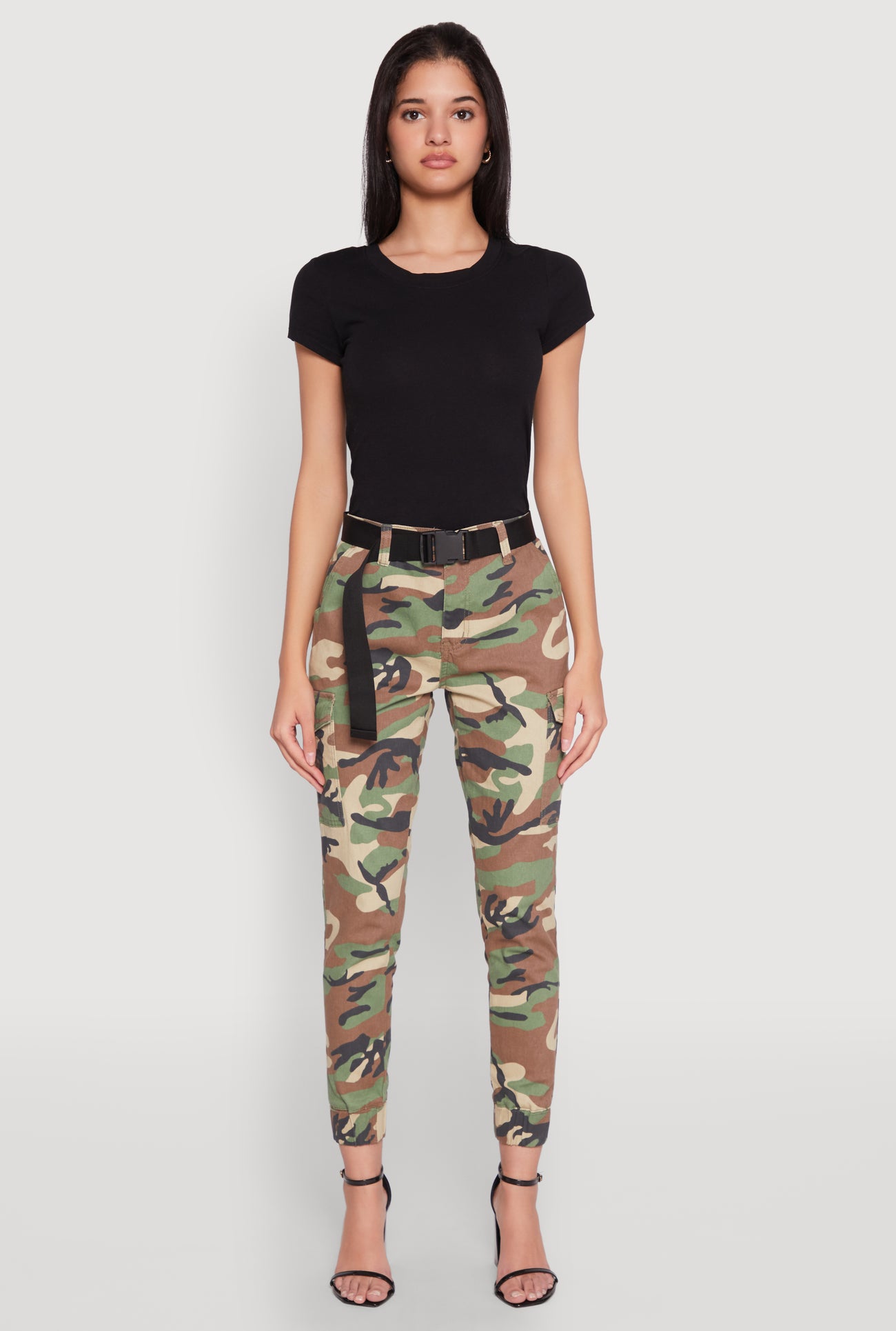 3074077130083325_002