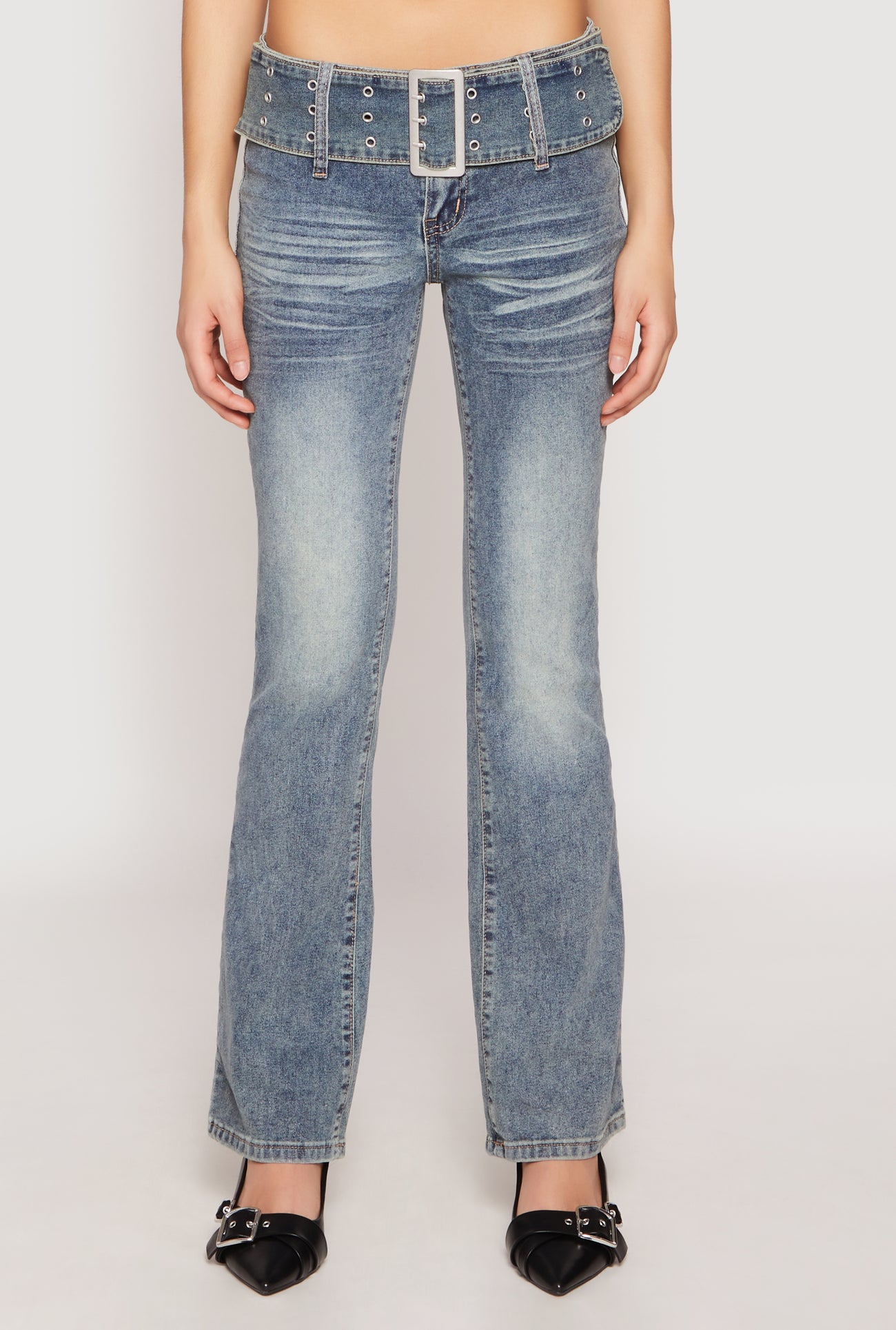 3074077131118404_003