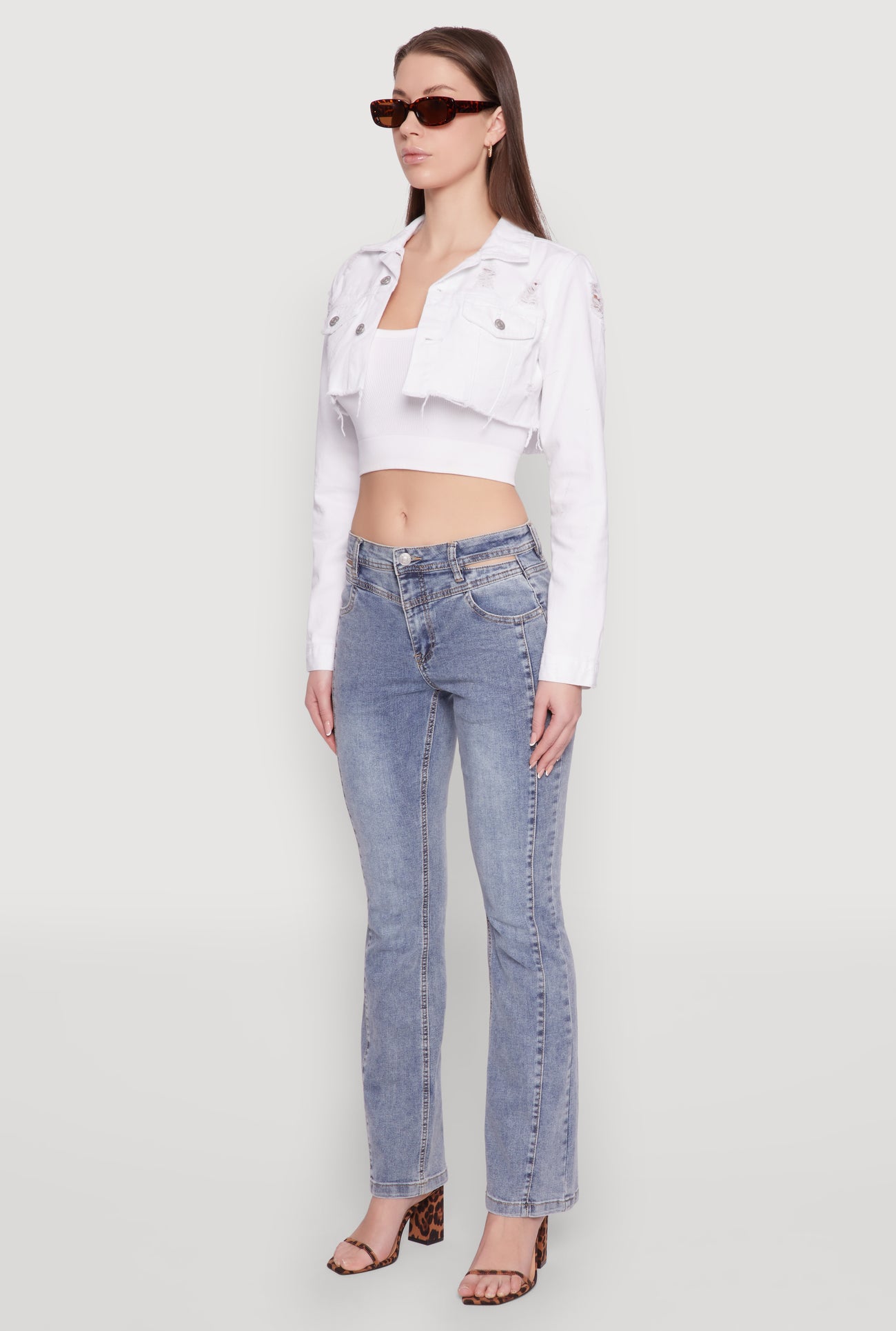 3074077131142404_003