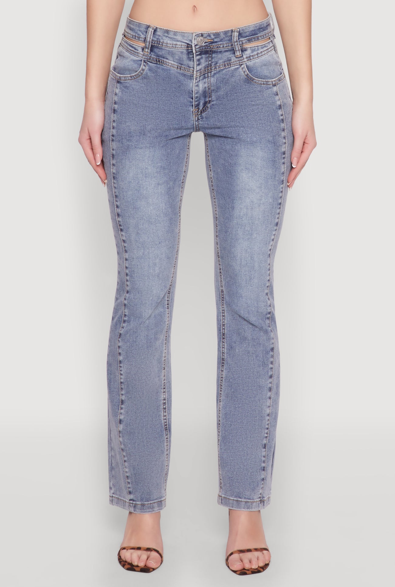 3074077131142404_005