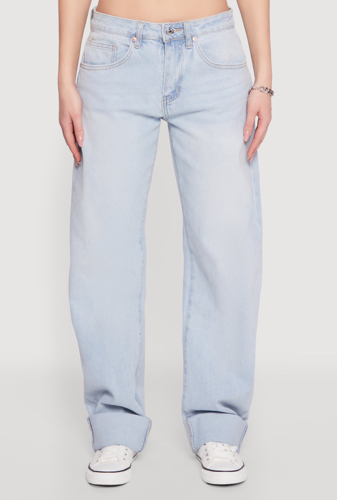 3074077131796402_005