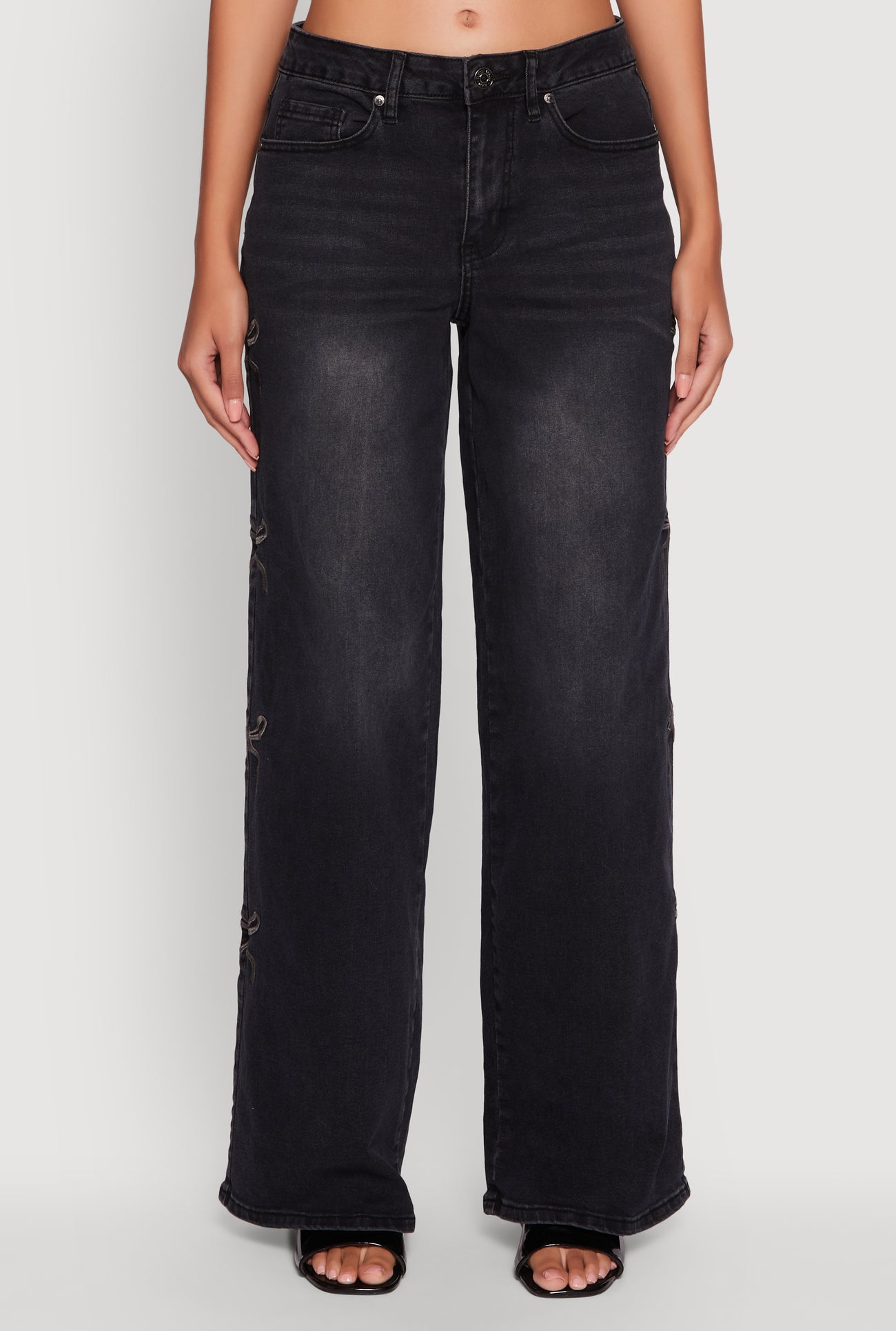 3074077132390001_005