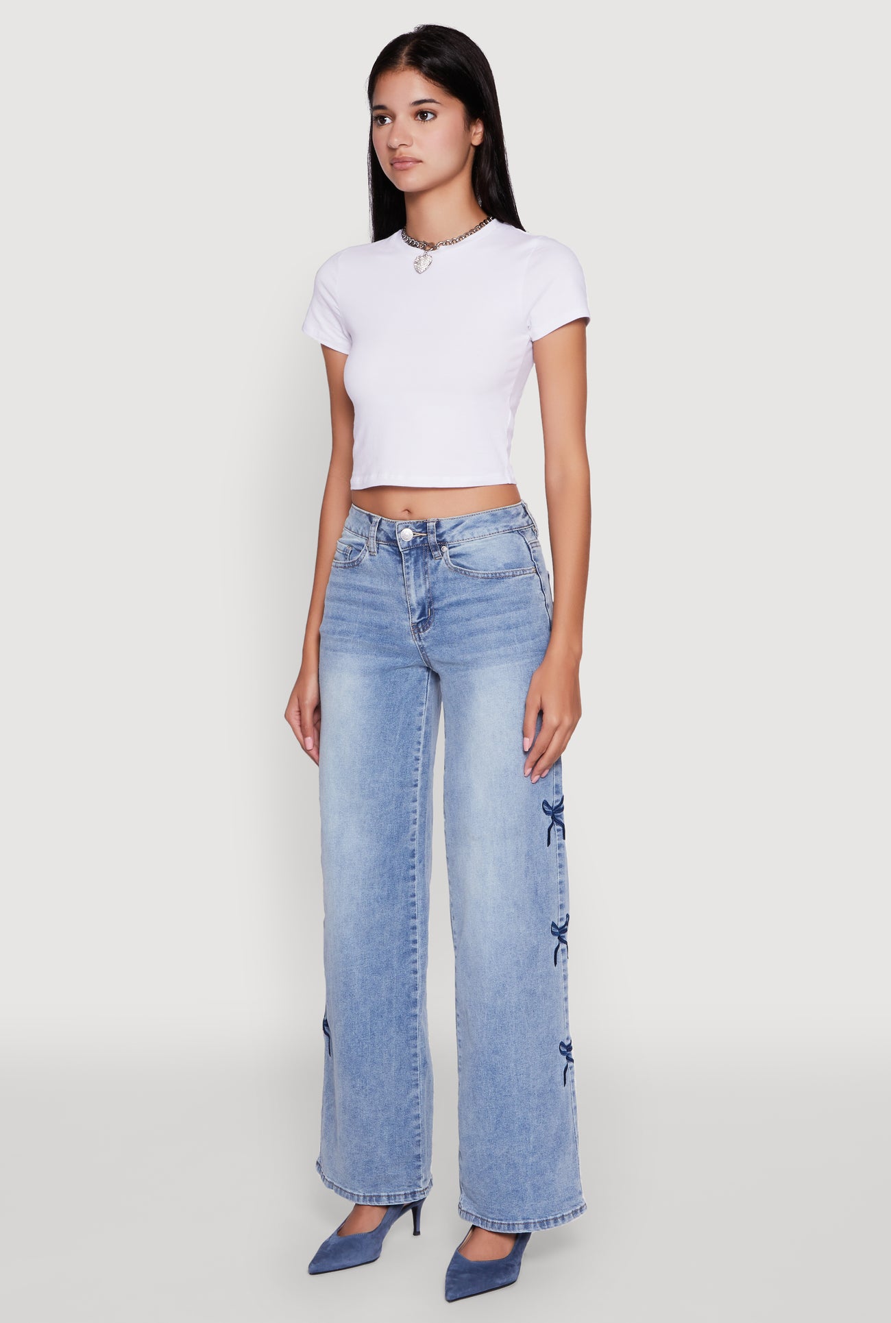 3074077132390340_003