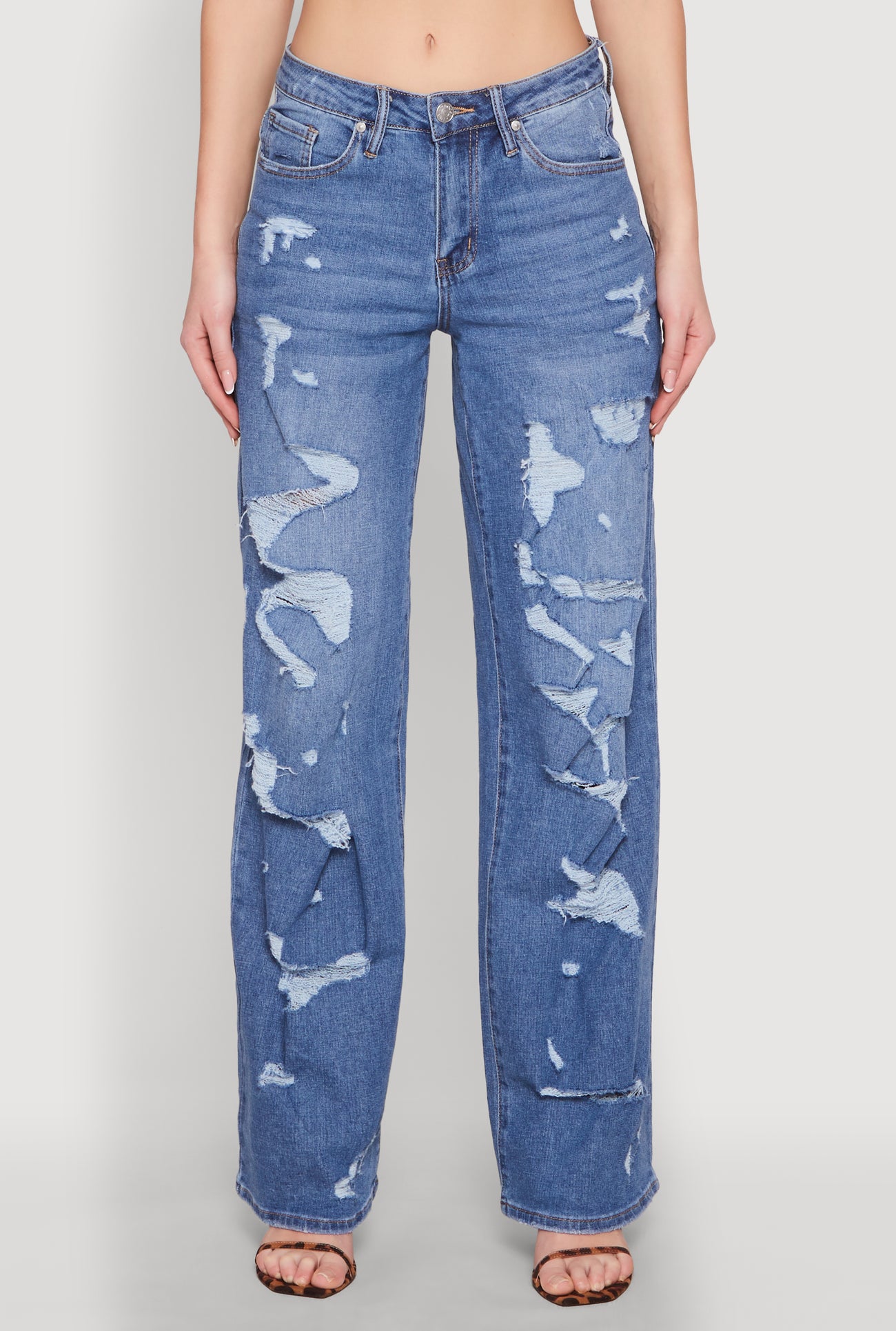 3074077136913404_005