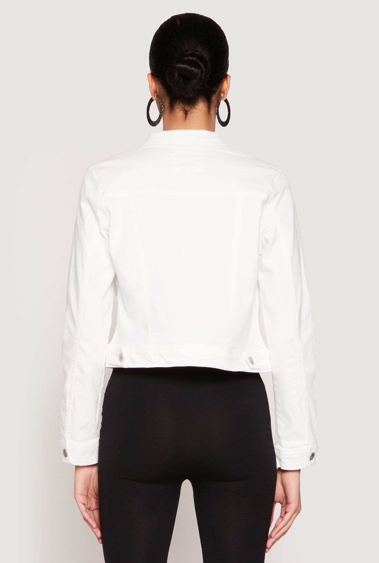 3075071612243010_006