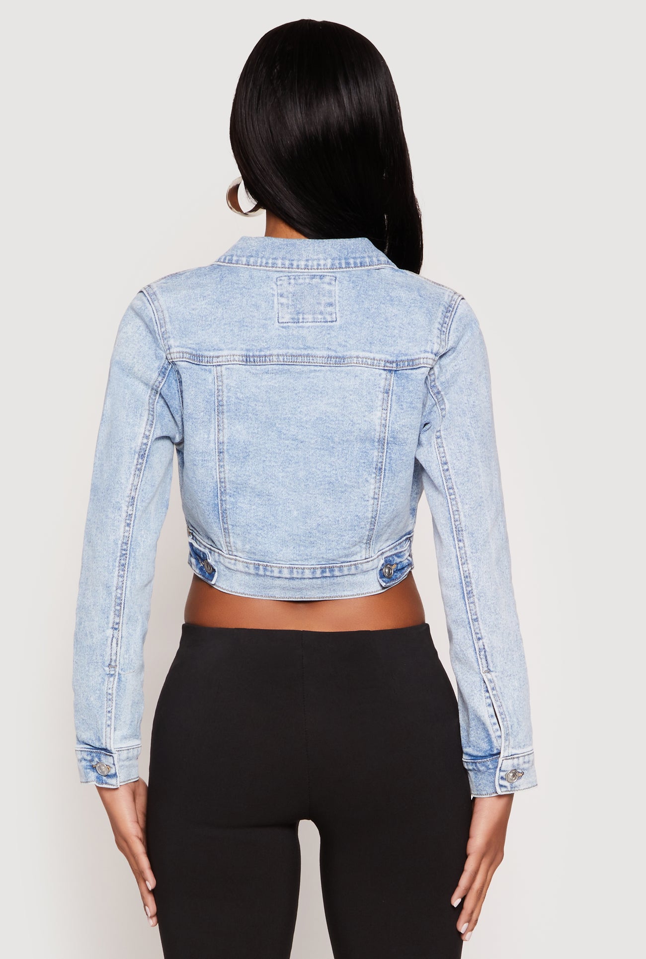 3075071619037402_006