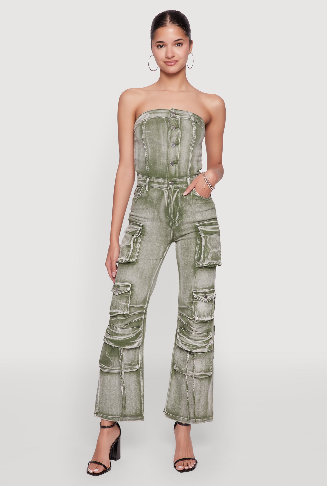 3078064720908032_001