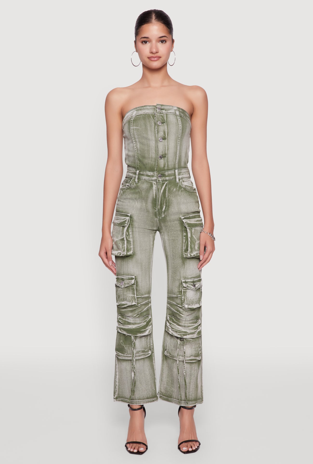 3078064720908032_002