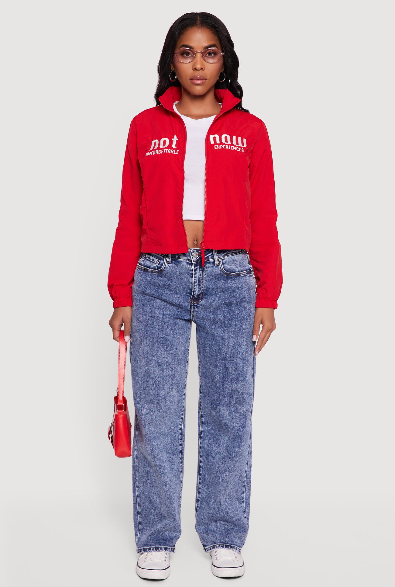 3083077660241060_003