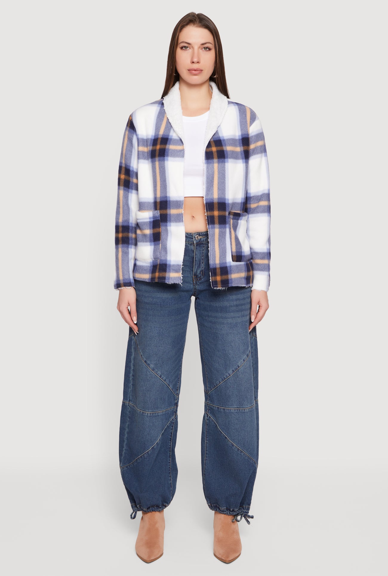 3086038340218340_003