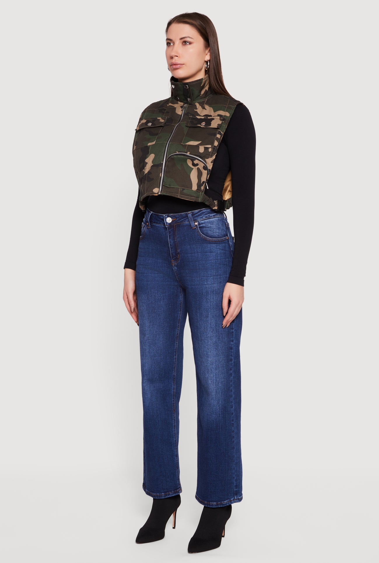 3086038342663032_005