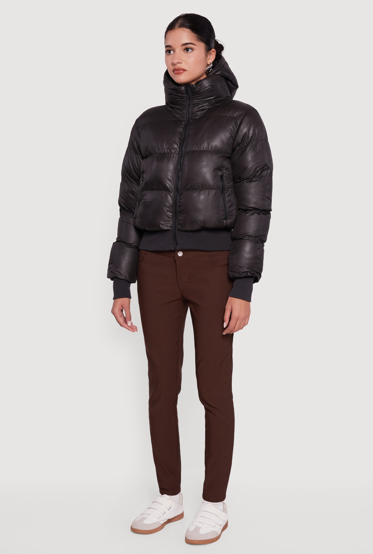 3086056722120001_005