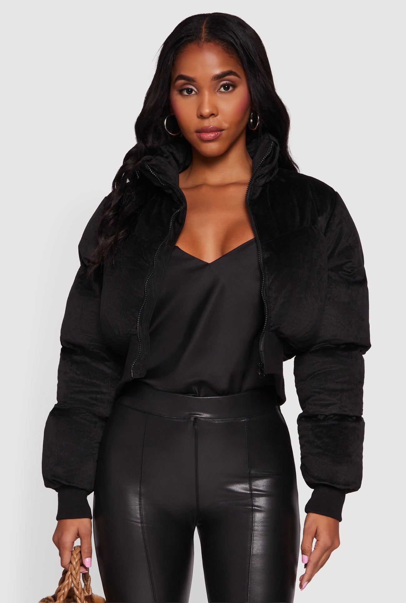 3086056722121001_002