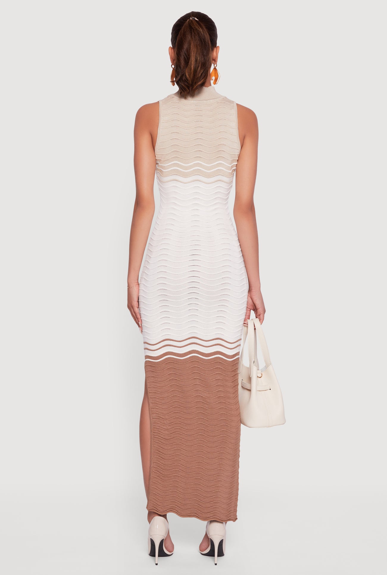 3094074056893403_005